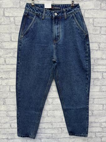 702Vingvgs /  1