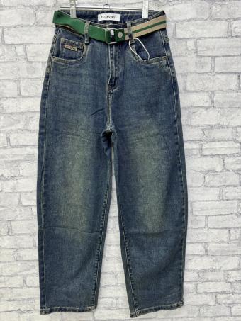 9002LookVng /  1